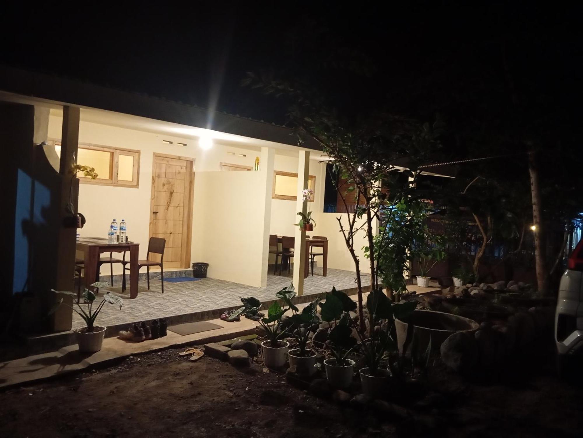 Rumah Kawan Senaru House Of Friend ภายนอก รูปภาพ