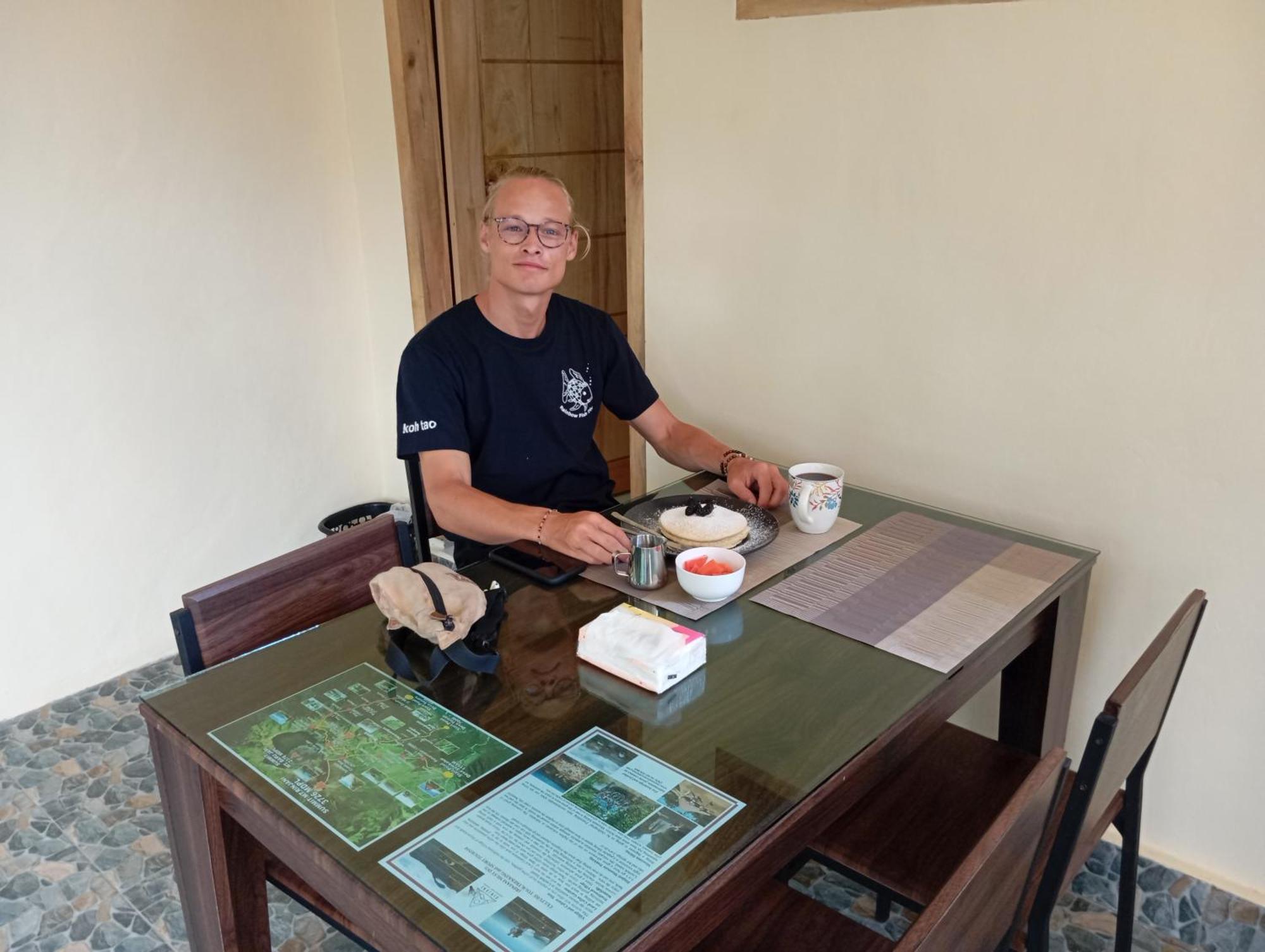 Rumah Kawan Senaru House Of Friend ภายนอก รูปภาพ